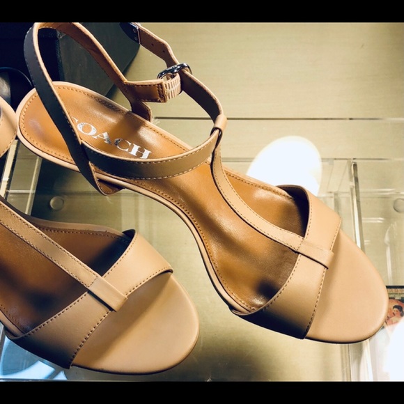 Coach, kitten heel, sandals - Picture 5 of 5